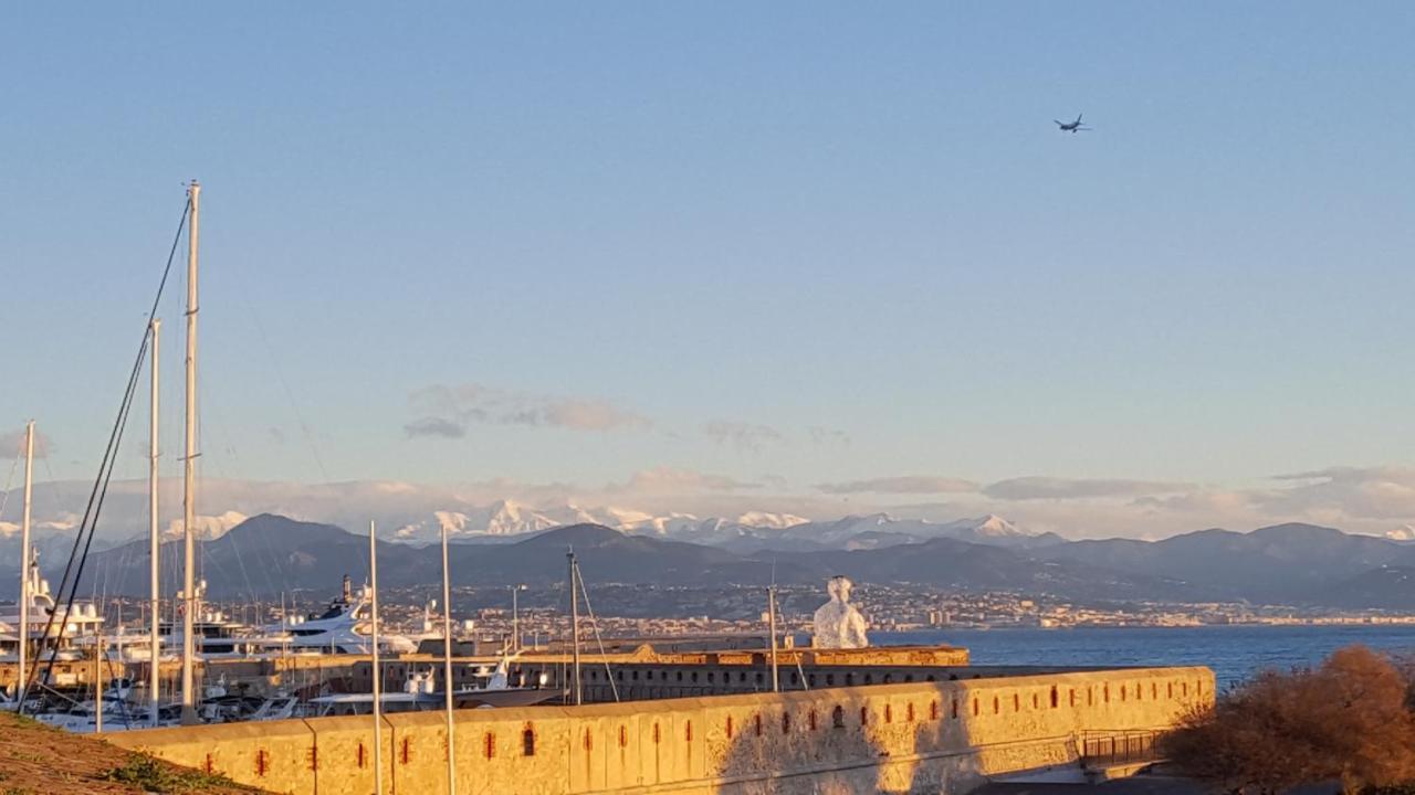 Apartmán La Tourraque Antibes Exteriér fotografie