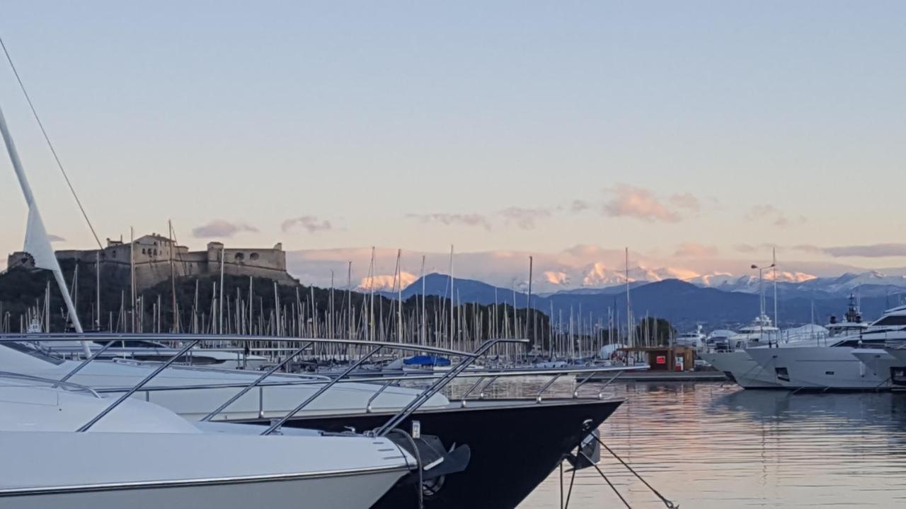 Apartmán La Tourraque Antibes Exteriér fotografie